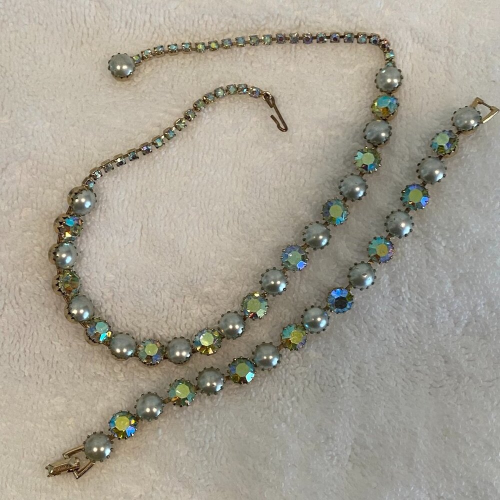 WEISS Aurora Borealis Rhinestone and Pearl Choker with Bracelet Set - 1950s
